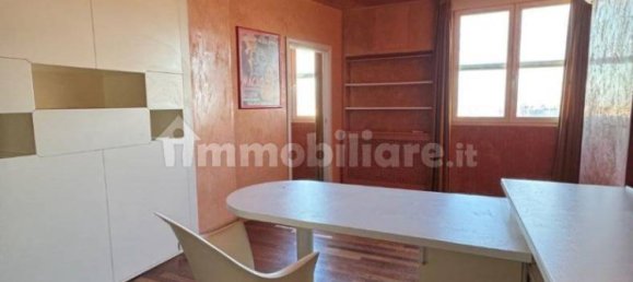 1 bedroom Apartment in Padua, Italy No. 260062 2