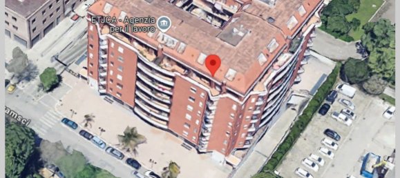 Apartamento de 7 dormitorios en Foggia, Italy No. 315990 35
