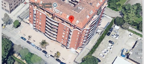 Apartamento de 7 dormitorios en Foggia, Italy No. 315990 17