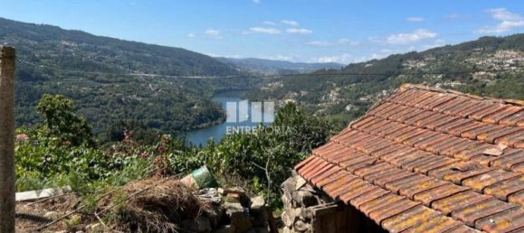 1350m² Land in Marco de Canaveses, Portugal No. 55948 2