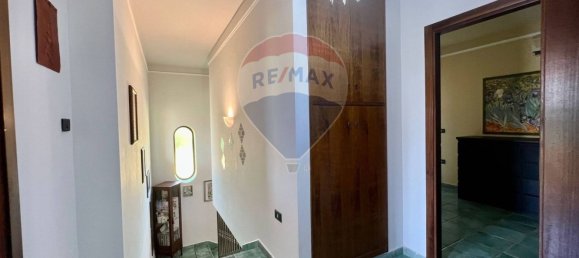 8 bedrooms Villa in Maddaloni, Italy No. 341429 8