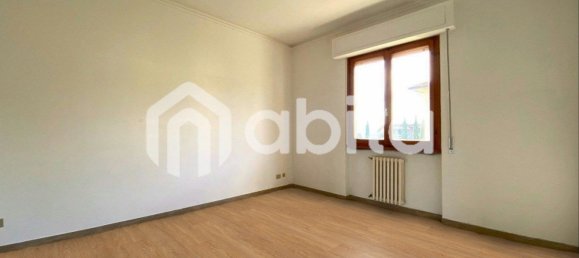4 rooms Apartment in Reggello, Italy No. 12764 8
