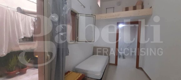 2 bedrooms House in Syracuse, Italy No. 265054 8