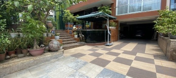 6 Schlafzimmer Villa in Tay Ho, Vietnam, Nr. 829 2