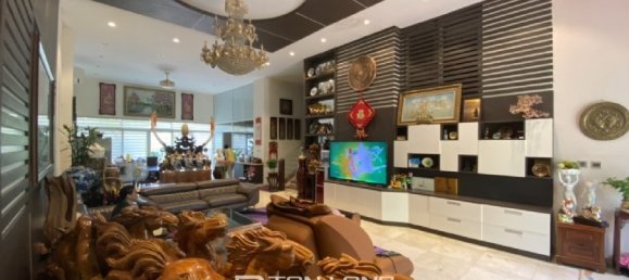 6 Schlafzimmer Villa in Tay Ho, Vietnam, Nr. 829 4