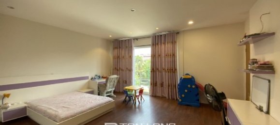 6 Schlafzimmer Villa in Tay Ho, Vietnam, Nr. 829 14