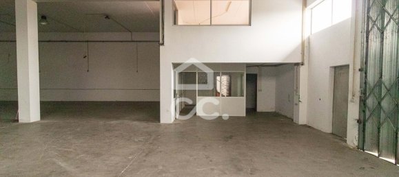 مستودع في Guimaraes, Portugal 400متر مربع رقم 61003 12