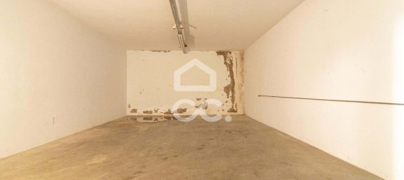 مستودع في Guimaraes, Portugal 400متر مربع رقم 61003 11