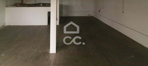 مستودع في Guimaraes, Portugal 400متر مربع رقم 61003 19