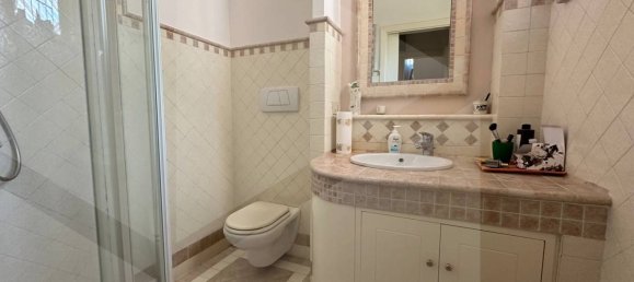 8 rooms Villa in Avezzano, Italy No. 32764 12