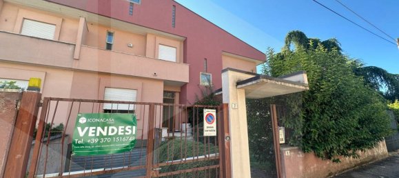 8 rooms Villa in Avezzano, Italy No. 32764 52