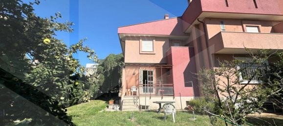 8 rooms Villa in Avezzano, Italy No. 32764 19