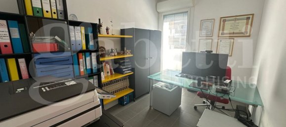 Квартира с 2 спальнями в Торторето, Италия № 201407 5