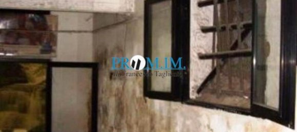 105m² Commercial property in Naples, Italy No. 317253 9