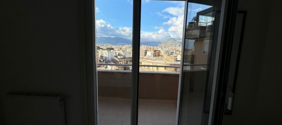 Apartamento de 5 habitaciónes en Palermo, Italy No. 48374 25
