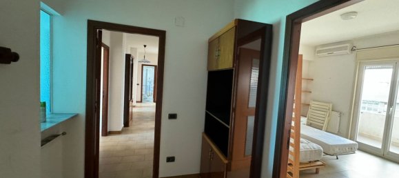 Apartamento de 5 habitaciónes en Palermo, Italy No. 48374 3