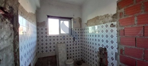 4 bedrooms Apartment in Almada, Portugal No. 87324 24