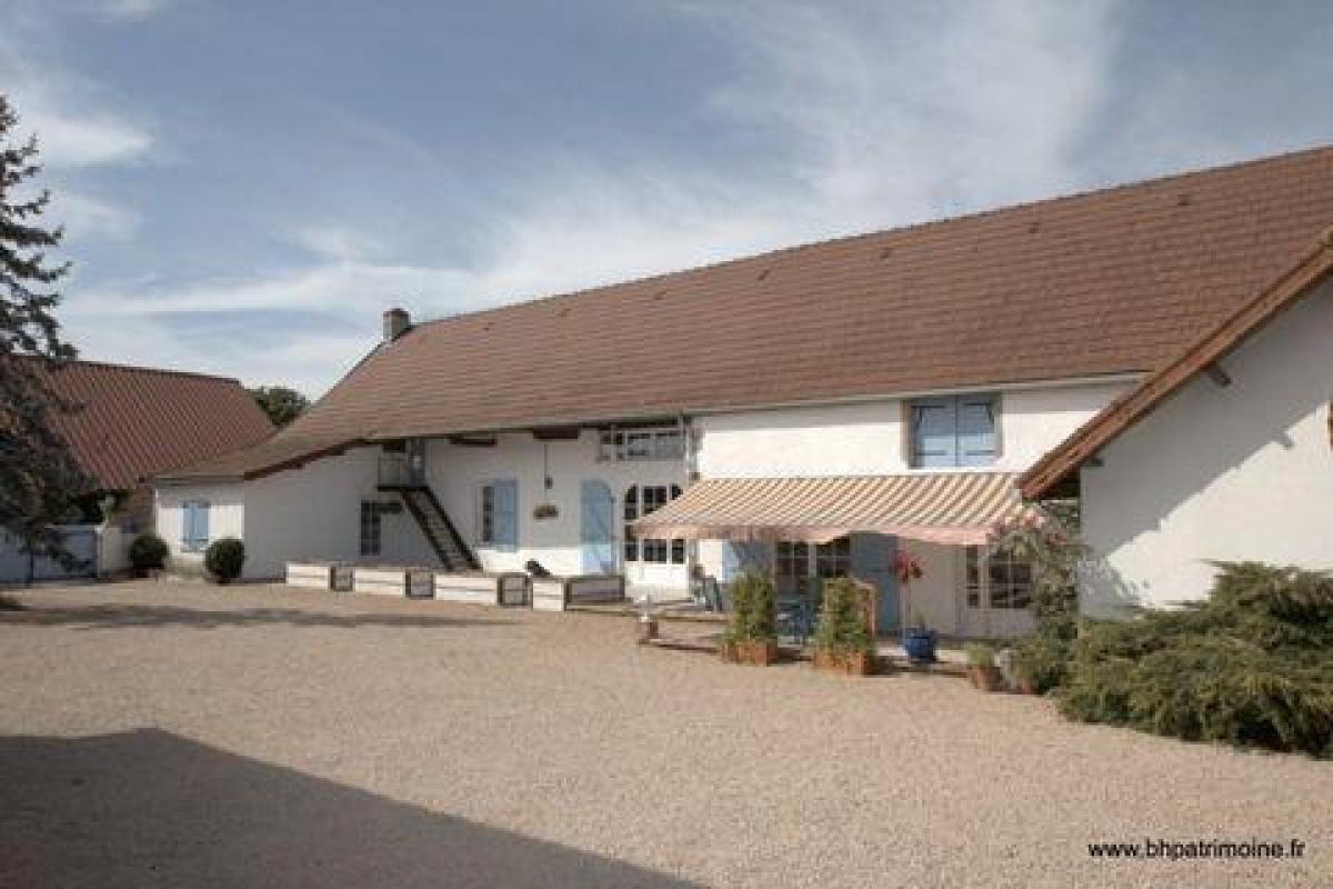 Casa T7 em Cluny, France N.º 11474