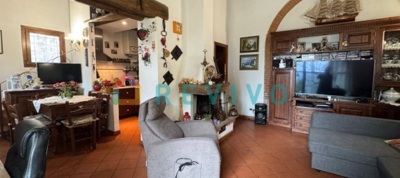 4 rooms House in Montespertoli, Italy No. 48387 6