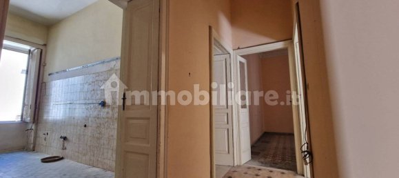 Apartamento de 3 dormitorios en Naples, Italy No. 330294 9