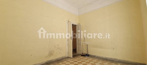 Apartamento de 3 dormitorios en Naples, Italy No. 330294 3