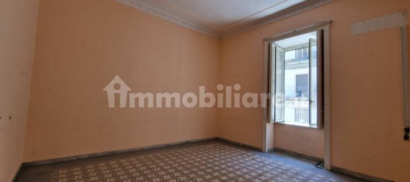 Apartamento de 3 dormitorios en Naples, Italy No. 330294 8