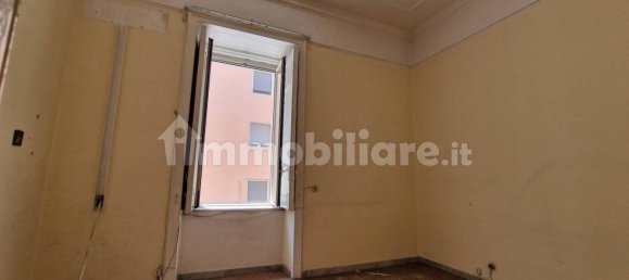 Apartamento de 3 dormitorios en Naples, Italy No. 330294 5
