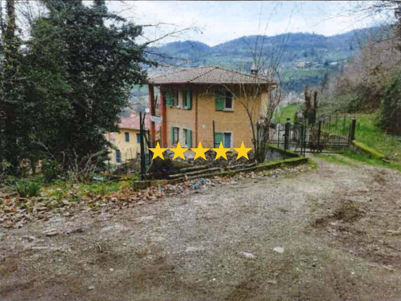 Villa de 6 dormitorios en Brione, Italy No. 391488