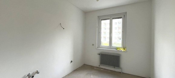 4 rooms Apartment in St. Polten, Austria No. 143994 9