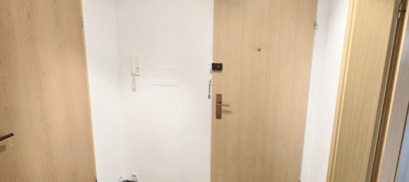 2 chambres Appartement à Offenbach, Germany No. 211681 8