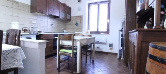 Дом с 5 комнатами в Аличе Кастелло, Италия № 13401 4