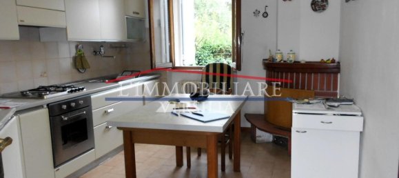 4 Schlafzimmer Villa in Massa, Italy, Nr. 264789 8