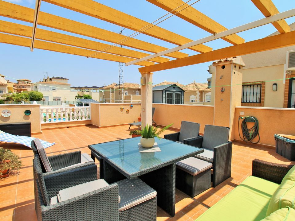 2 غرف نوم فيلا في Alicante, Spain رقم 222578