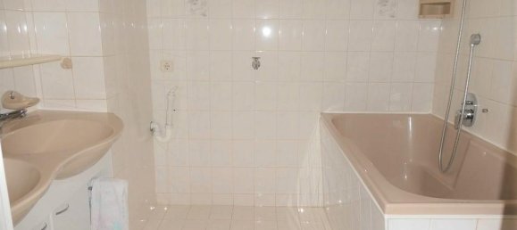 3 rooms Apartment in Schweinfurt, Germany No. 20844 8