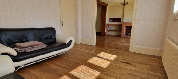 4 bedrooms House in Loches, France No. 58505 4