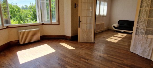 4 bedrooms House in Loches, France No. 58505 3