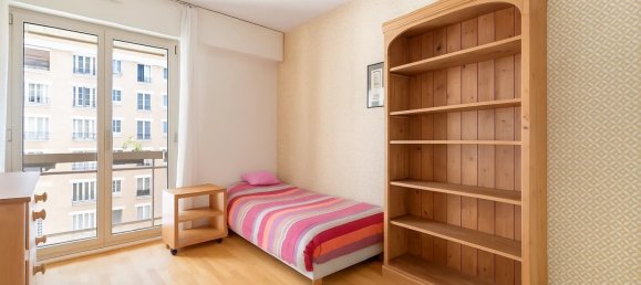 3 bedrooms Apartment in Levallois-Perret, France No. 297992 8