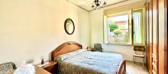 2 bedrooms Apartment in Borghetto Santo Spirito, Italy No. 111201 8