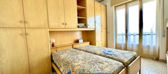 2 bedrooms Apartment in Borghetto Santo Spirito, Italy No. 111201 12