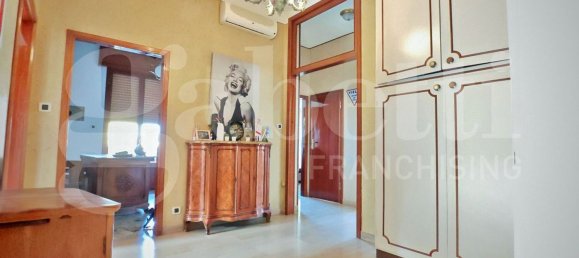 5-salle Appartement à San Giovanni in Persiceto, Italy No. 267367 10