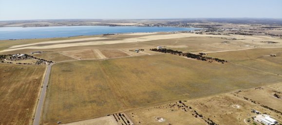 Land in Streaky Bay, Australia No. 915 4