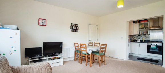 2 bedrooms Apartment in Watford, United Kingdom No. 6100 2