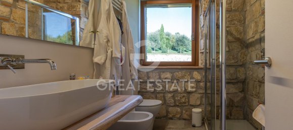 5 bedrooms House in San Venanzo, Italy No. 179471 28