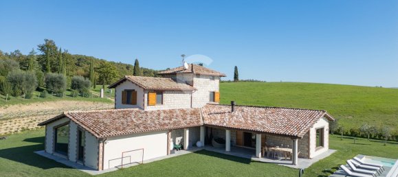 5 bedrooms House in San Venanzo, Italy No. 179471 15