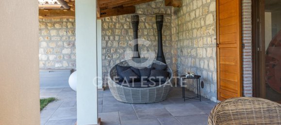 5 bedrooms House in San Venanzo, Italy No. 179471 13