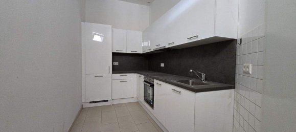 2 rooms Apartment in Vienna, Austria No. 170421 3
