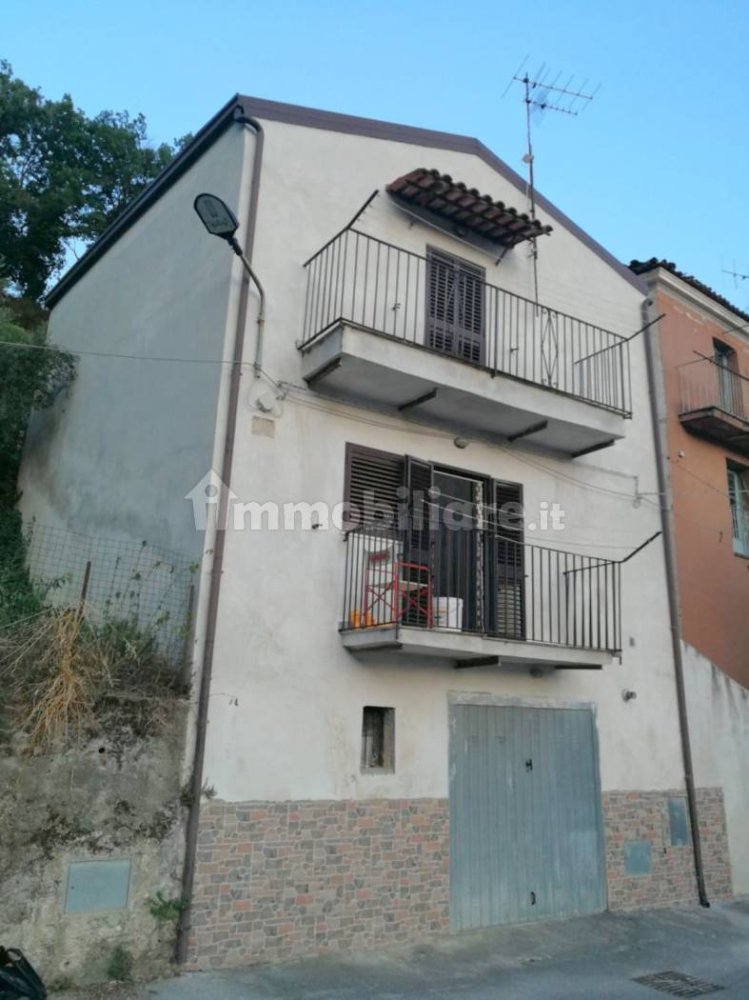 2 غرف نوم فيلا في Castelluccio Inferiore, Italy رقم 70027