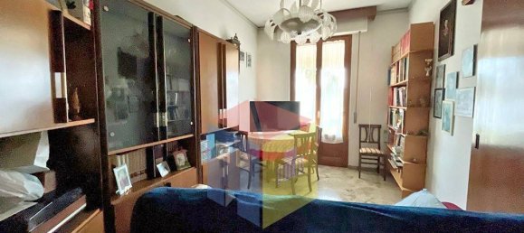4 bedrooms Apartment in Scandicci, Italy No. 48285 15