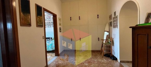 4 bedrooms Apartment in Scandicci, Italy No. 48285 5