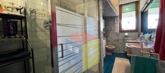 4 bedrooms Apartment in Scandicci, Italy No. 48285 10